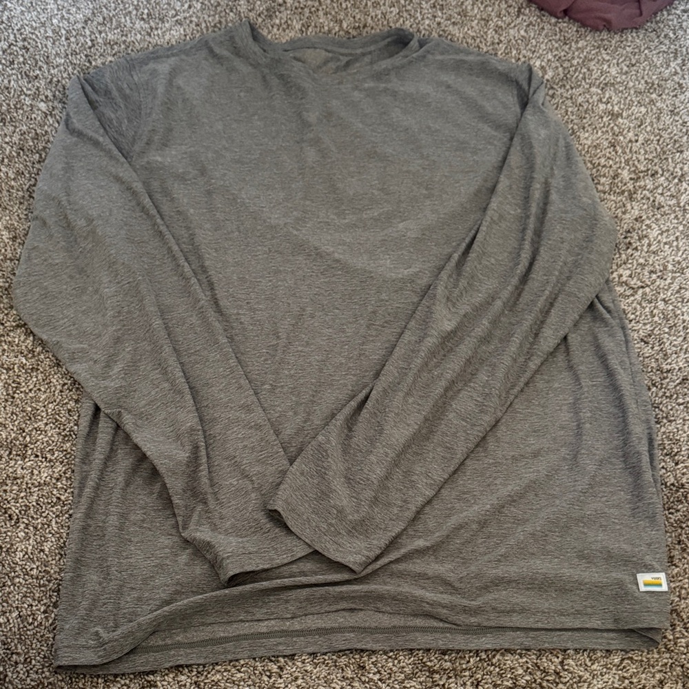Vuori Long Sleeve Strato Tech Tee